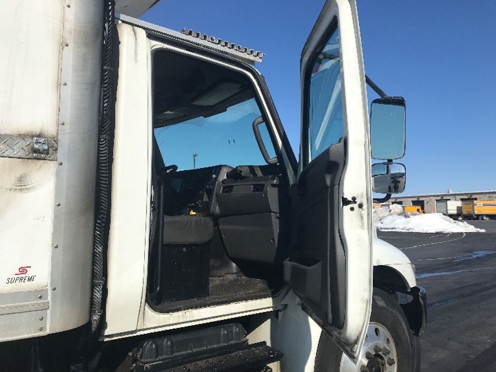 Refrigerated Truck-Light and Medium Duty Trucks-International-2019-MV607-Allentown-PA-288,260\n\t\tmiles-$ 30,750 - Image 20
