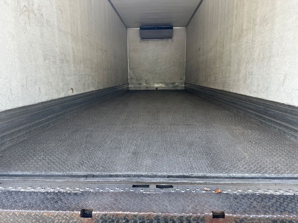 Refrigerated Truck-Light and Medium Duty Trucks-International-2019-MV607-Atlanta-GA-276,598\n\t\tmiles-$ 37,250 - Image 10