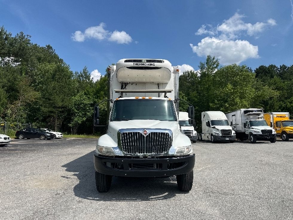 Refrigerated Truck-Light and Medium Duty Trucks-International-2019-MV607-Atlanta-GA-276,598\n\t\tmiles-$ 37,250 - Image 2