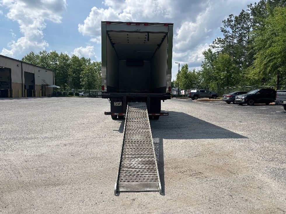 Refrigerated Truck-Light and Medium Duty Trucks-International-2019-MV607-Atlanta-GA-276,598\n\t\tmiles-$ 37,250 - Image 9