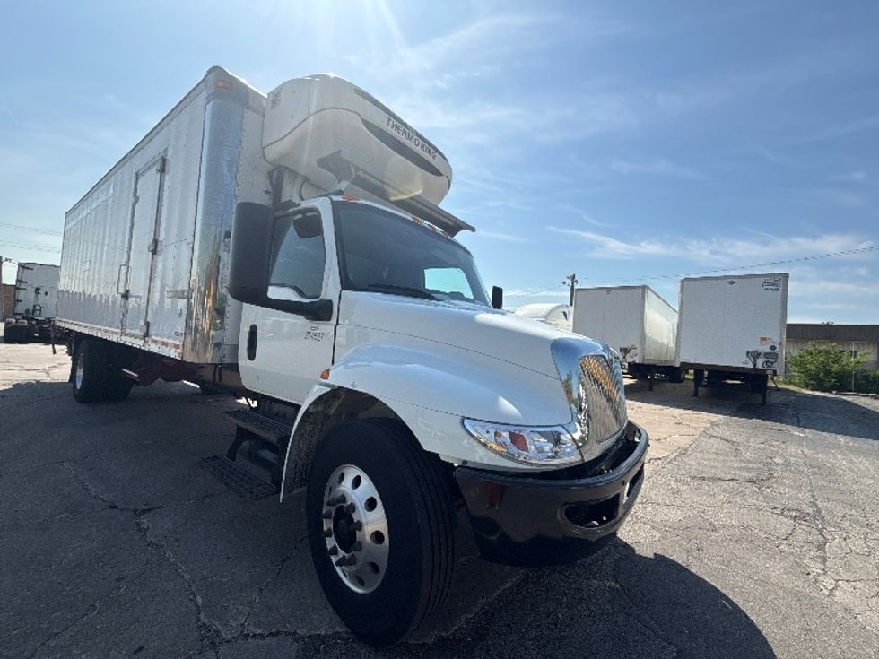 Refrigerated Truck-Light and Medium Duty Trucks-International-2019-MV607-Chicago (Melrose Park)-IL-100,166\n\t\tmiles-$ 58,000 - Image 1
