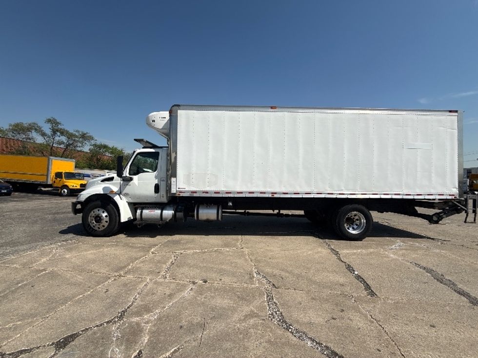 Refrigerated Truck-Light and Medium Duty Trucks-International-2019-MV607-Chicago (Melrose Park)-IL-100,166\n\t\tmiles-$ 58,000 - Image 4
