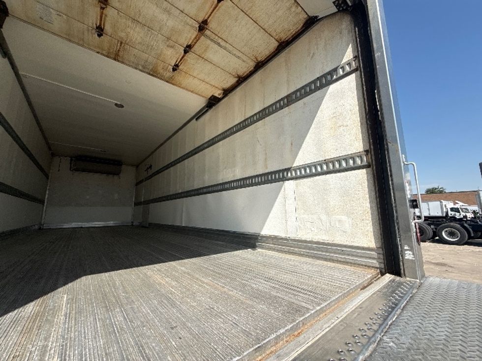 Refrigerated Truck-Light and Medium Duty Trucks-International-2019-MV607-Chicago (Melrose Park)-IL-100,166\n\t\tmiles-$ 58,000 - Image 12