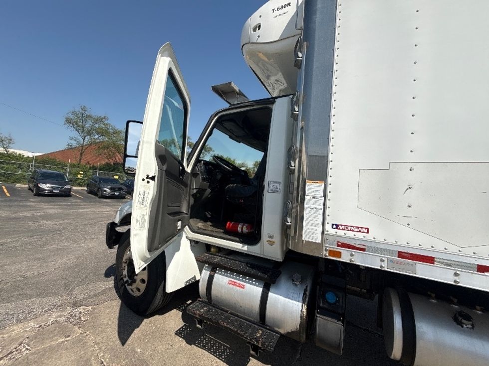 Refrigerated Truck-Light and Medium Duty Trucks-International-2019-MV607-Chicago (Melrose Park)-IL-100,166\n\t\tmiles-$ 58,000 - Image 16
