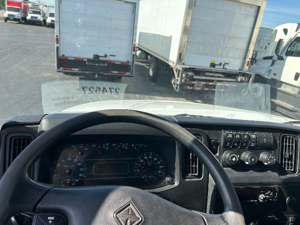 Refrigerated Truck-Light and Medium Duty Trucks-International-2019-MV607-Chicago (Melrose Park)-IL-100,166\n\t\tmiles-$ 58,000 - Image 23