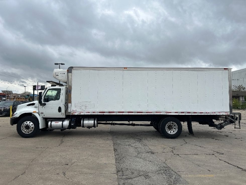 Refrigerated Truck-Light and Medium Duty Trucks-International-2019-MV607-Chicago (Melrose Park)-IL-107,272\n\t\tmiles-$ 56,000 - Image 4