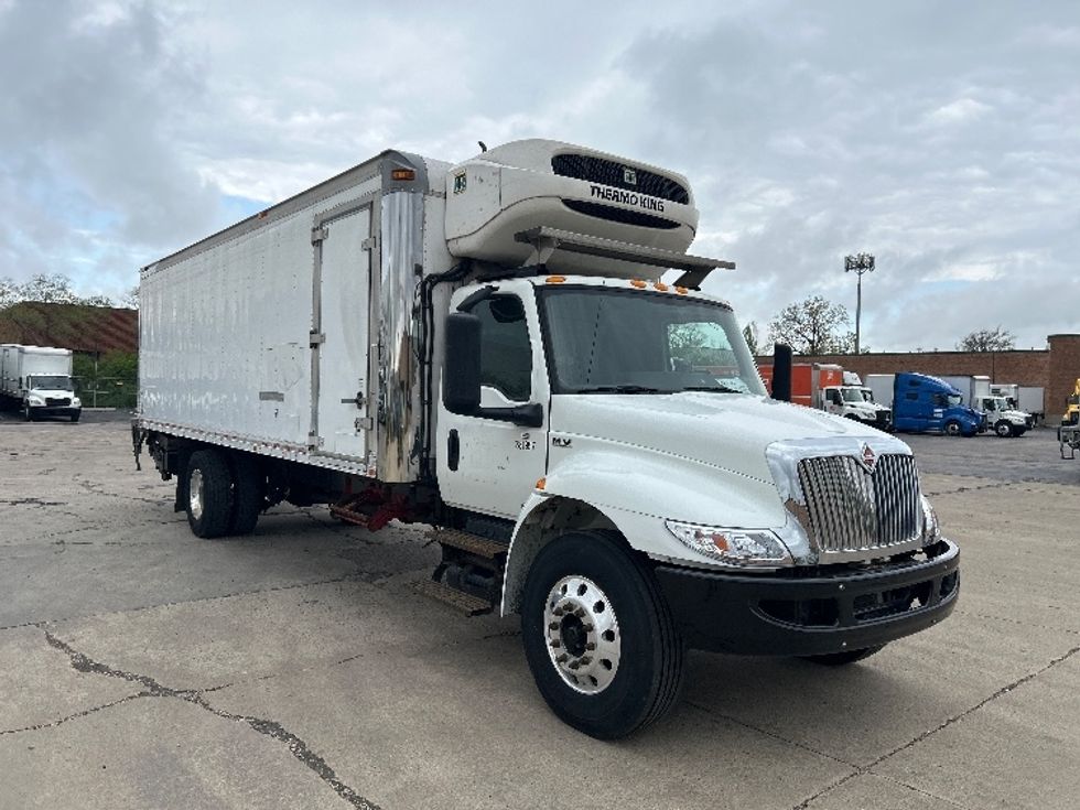 Refrigerated Truck-Light and Medium Duty Trucks-International-2019-MV607-Chicago (Melrose Park)-IL-107,272\n\t\tmiles-$ 56,000 - Image 1