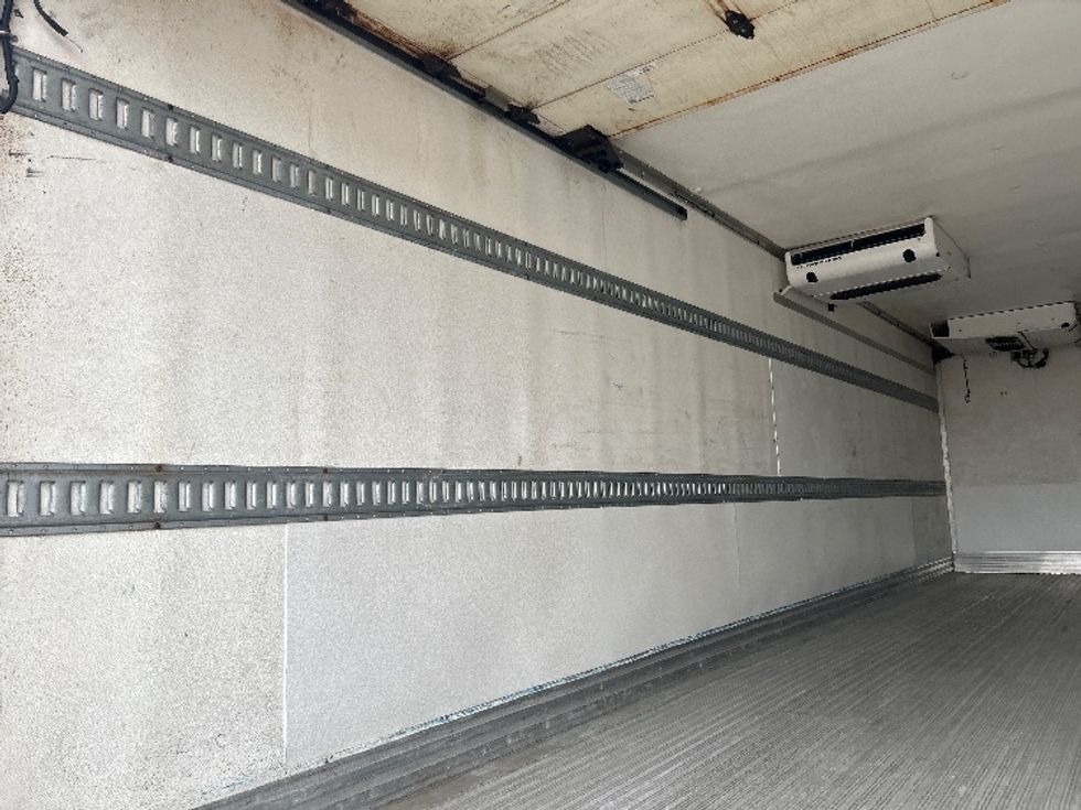 Refrigerated Truck-Light and Medium Duty Trucks-International-2019-MV607-Chicago (Melrose Park)-IL-107,272\n\t\tmiles-$ 56,000 - Image 11