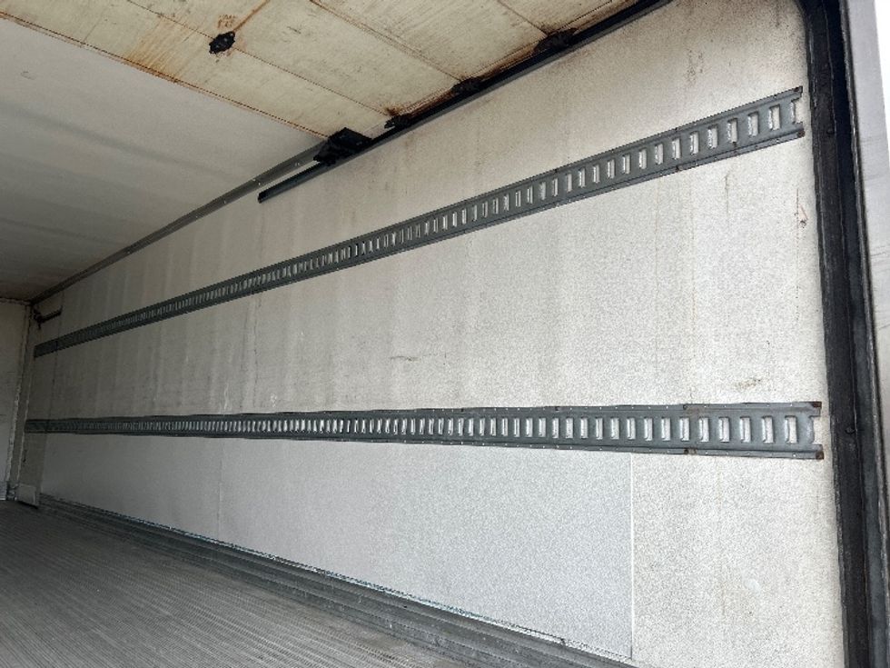 Refrigerated Truck-Light and Medium Duty Trucks-International-2019-MV607-Chicago (Melrose Park)-IL-107,272\n\t\tmiles-$ 56,000 - Image 12