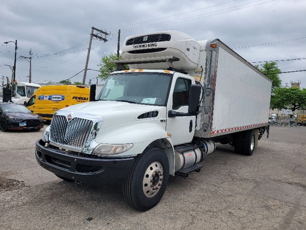 Refrigerated Truck-Light and Medium Duty Trucks-International-2019-MV607-Chicago (Melrose Park)-IL-128,280\n\t\tmiles-$ 54,000 - Image 3