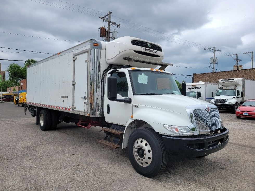 Refrigerated Truck-Light and Medium Duty Trucks-International-2019-MV607-Chicago (Melrose Park)-IL-128,280\n\t\tmiles-$ 54,000 - Image 1