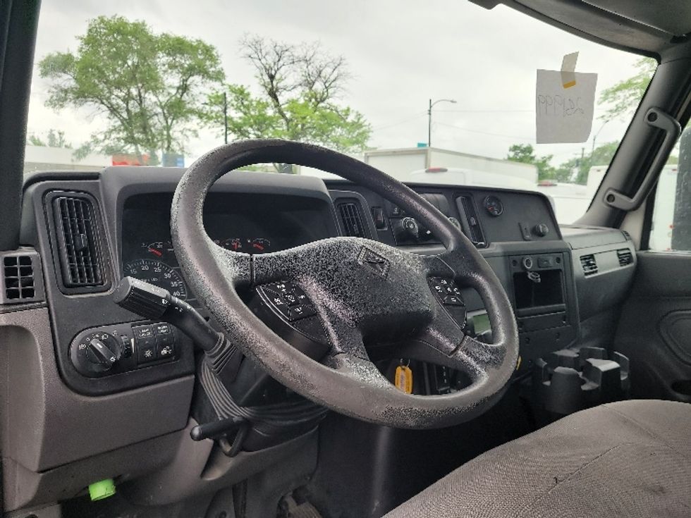 Refrigerated Truck-Light and Medium Duty Trucks-International-2019-MV607-Chicago (Melrose Park)-IL-128,280\n\t\tmiles-$ 54,000 - Image 17