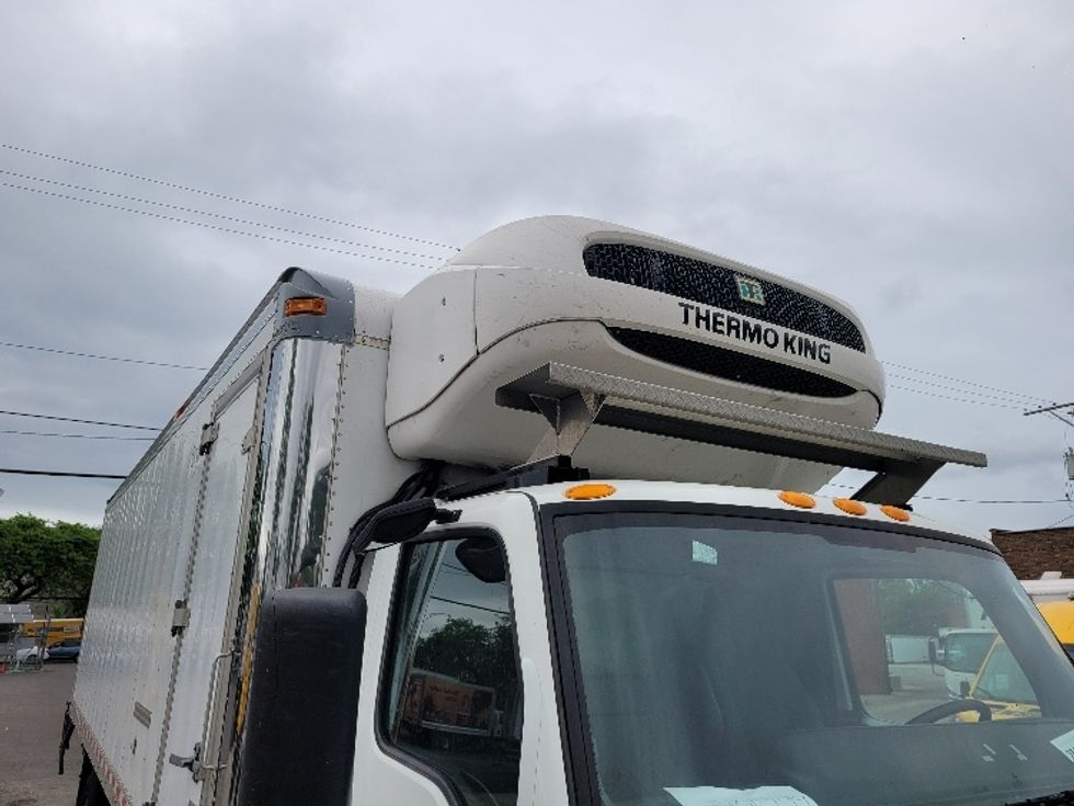 Refrigerated Truck-Light and Medium Duty Trucks-International-2019-MV607-Chicago (Melrose Park)-IL-128,280\n\t\tmiles-$ 54,000 - Image 26