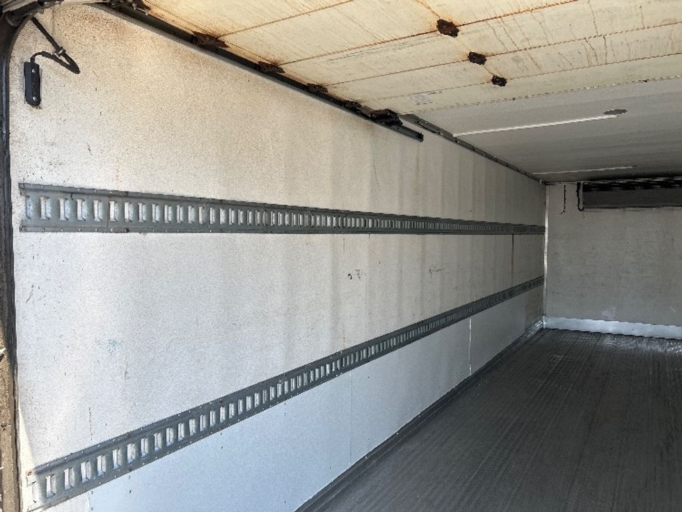 Refrigerated Truck-Light and Medium Duty Trucks-International-2019-MV607-Chicago (Melrose Park)-IL-140,423\n\t\tmiles-$ 58,250 - Image 11