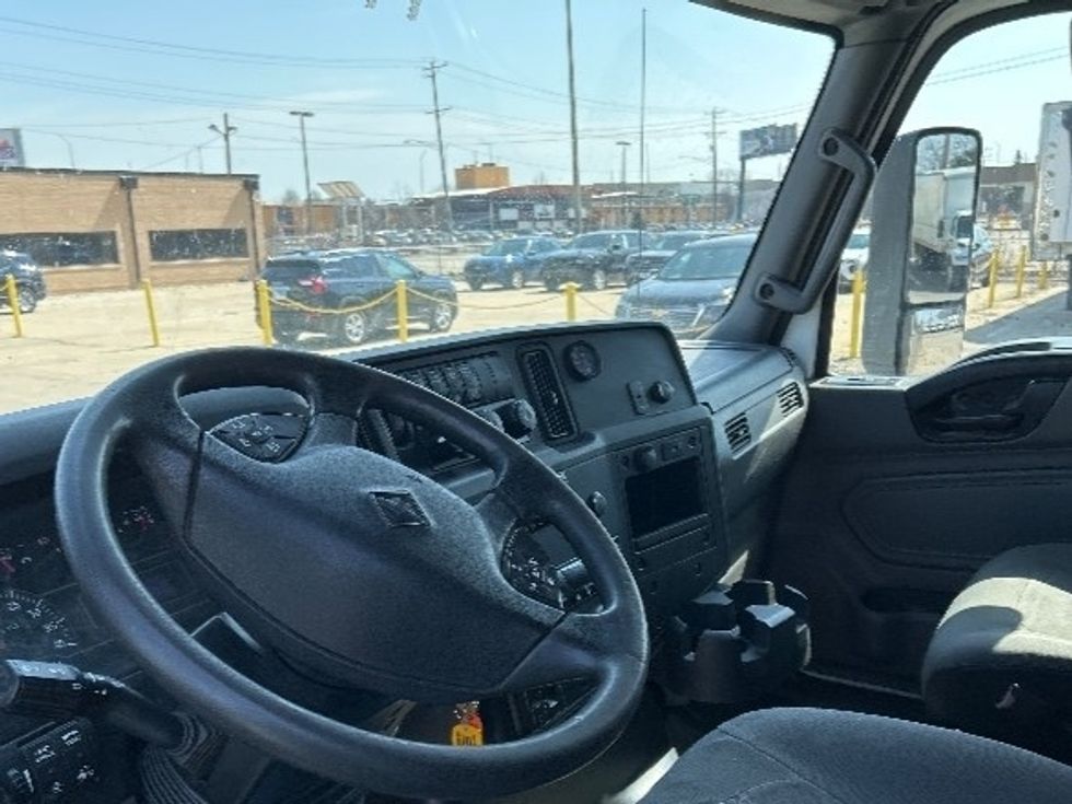 Refrigerated Truck-Light and Medium Duty Trucks-International-2019-MV607-Chicago (Melrose Park)-IL-140,423\n\t\tmiles-$ 58,250 - Image 16
