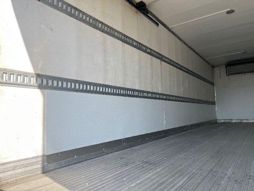 Refrigerated Truck-Light and Medium Duty Trucks-International-2019-MV607-Chicago (Melrose Park)-IL-164,082\n\t\tmiles-$ 50,000 - Image 11