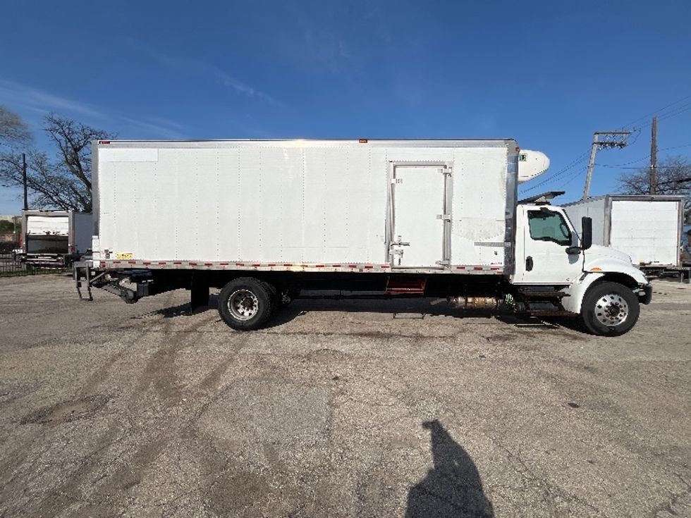 Refrigerated Truck-Light and Medium Duty Trucks-International-2019-MV607-Chicago (Melrose Park)-IL-164,082\n\t\tmiles-$ 50,000 - Image 15