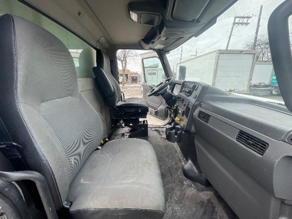 Refrigerated Truck-Light and Medium Duty Trucks-International-2019-MV607-Chicago (Melrose Park)-IL-185,374\n\t\tmiles-$ 49,250 - Image 22