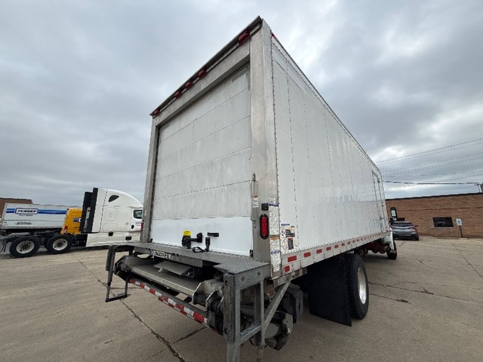 Refrigerated Truck-Light and Medium Duty Trucks-International-2019-MV607-Chicago (Melrose Park)-IL-186,784\n\t\tmiles-$ 50,250 - Image 13