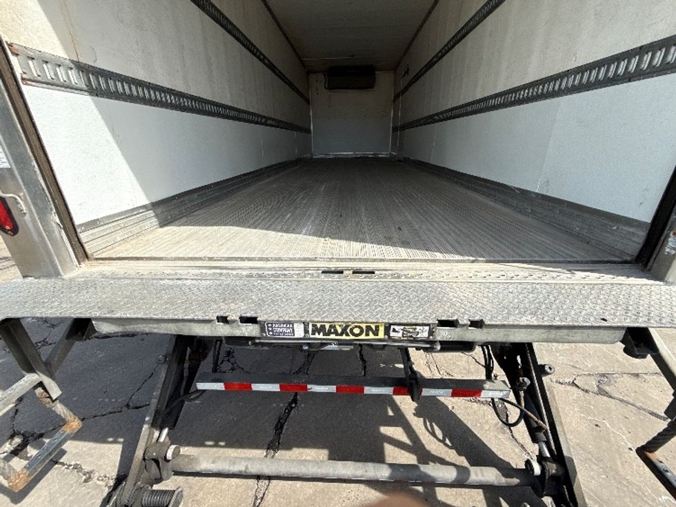 Refrigerated Truck-Light and Medium Duty Trucks-International-2019-MV607-East Chicago-IN-153,527\n\t\tmiles-$ 54,250 - Image 10