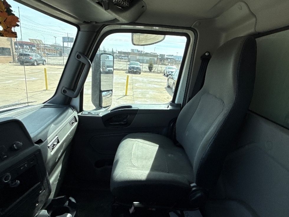 Refrigerated Truck-Light and Medium Duty Trucks-International-2019-MV607-East Chicago-IN-153,527\n\t\tmiles-$ 54,250 - Image 19