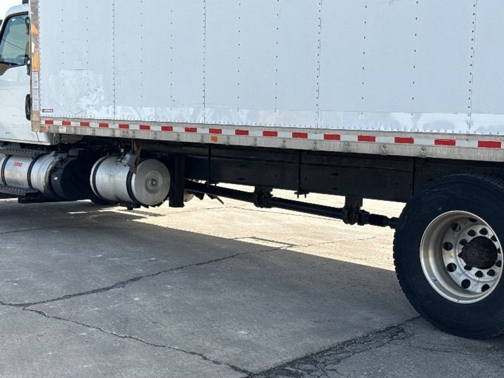 Refrigerated Truck-Light and Medium Duty Trucks-International-2019-MV607-East Chicago-IN-153,527\n\t\tmiles-$ 54,250 - Image 5