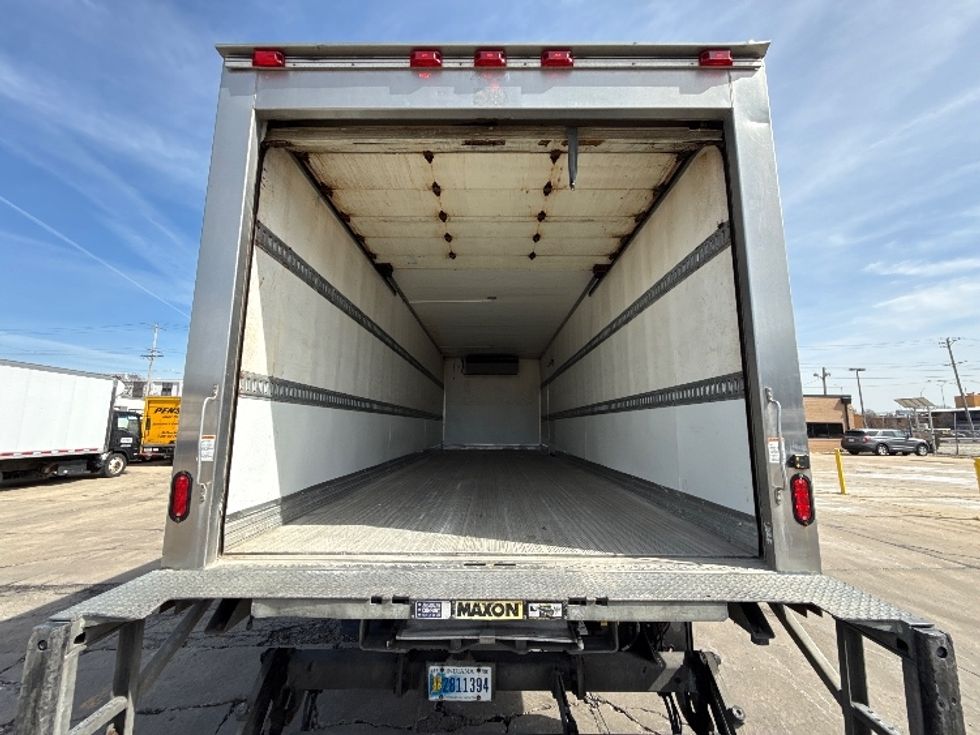 Refrigerated Truck-Light and Medium Duty Trucks-International-2019-MV607-East Chicago-IN-153,527\n\t\tmiles-$ 54,250 - Image 8