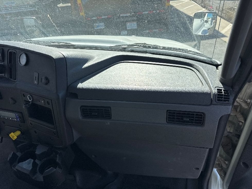 Refrigerated Truck-Light and Medium Duty Trucks-International-2019-MV607-El Paso-TX-107,200\n\t\tmiles-$ 58,750 - Image 21