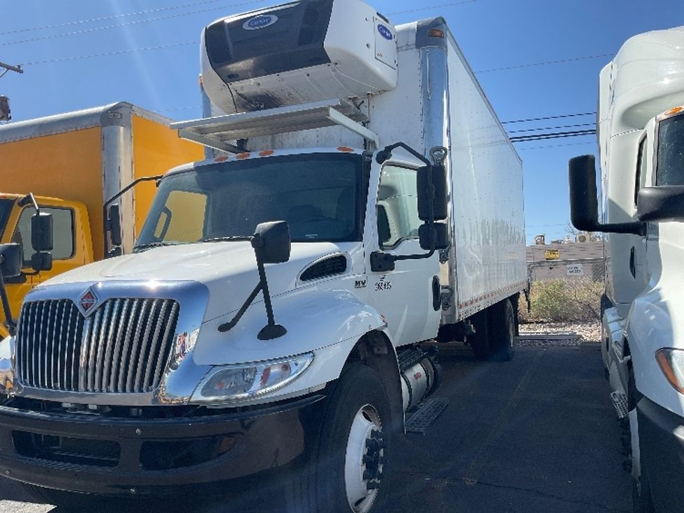 Refrigerated Truck-Light and Medium Duty Trucks-International-2019-MV607-El Paso-TX-87,573\n\t\tmiles-$ 60,500 - Image 3