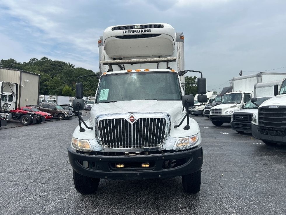 Refrigerated Truck-Light and Medium Duty Trucks-International-2019-MV607-Forest Park-GA-151,848\n\t\tmiles-$ 45,250 - Image 2