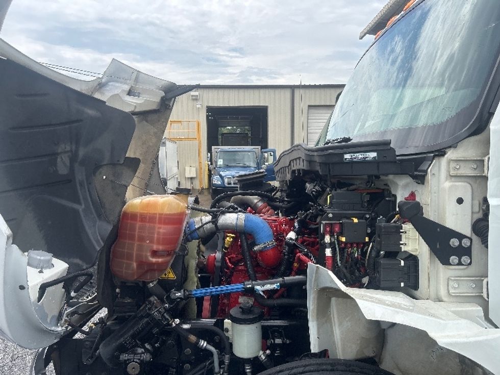Refrigerated Truck-Light and Medium Duty Trucks-International-2019-MV607-Forest Park-GA-151,848\n\t\tmiles-$ 45,250 - Image 22