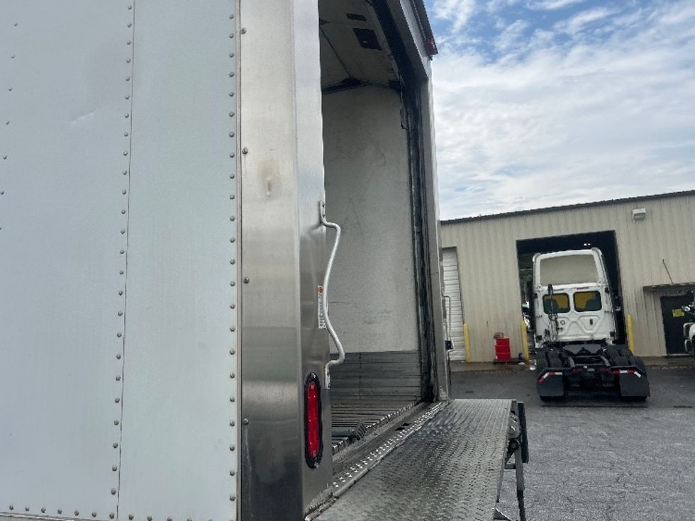 Refrigerated Truck-Light and Medium Duty Trucks-International-2019-MV607-Forest Park-GA-151,848\n\t\tmiles-$ 45,250 - Image 28