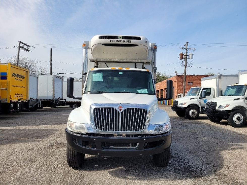 Refrigerated Truck-Light and Medium Duty Trucks-International-2019-MV607-La Porte-IN-172,139\n\t\tmiles-$ 51,500 - Image 2