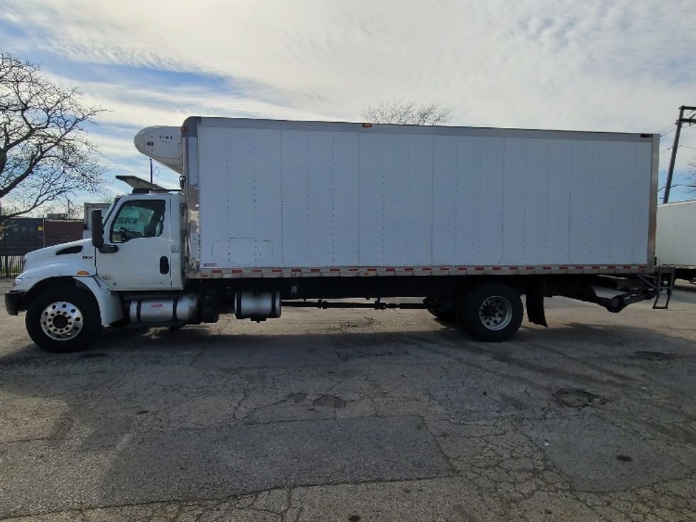 Refrigerated Truck-Light and Medium Duty Trucks-International-2019-MV607-La Porte-IN-172,139\n\t\tmiles-$ 51,500 - Image 4