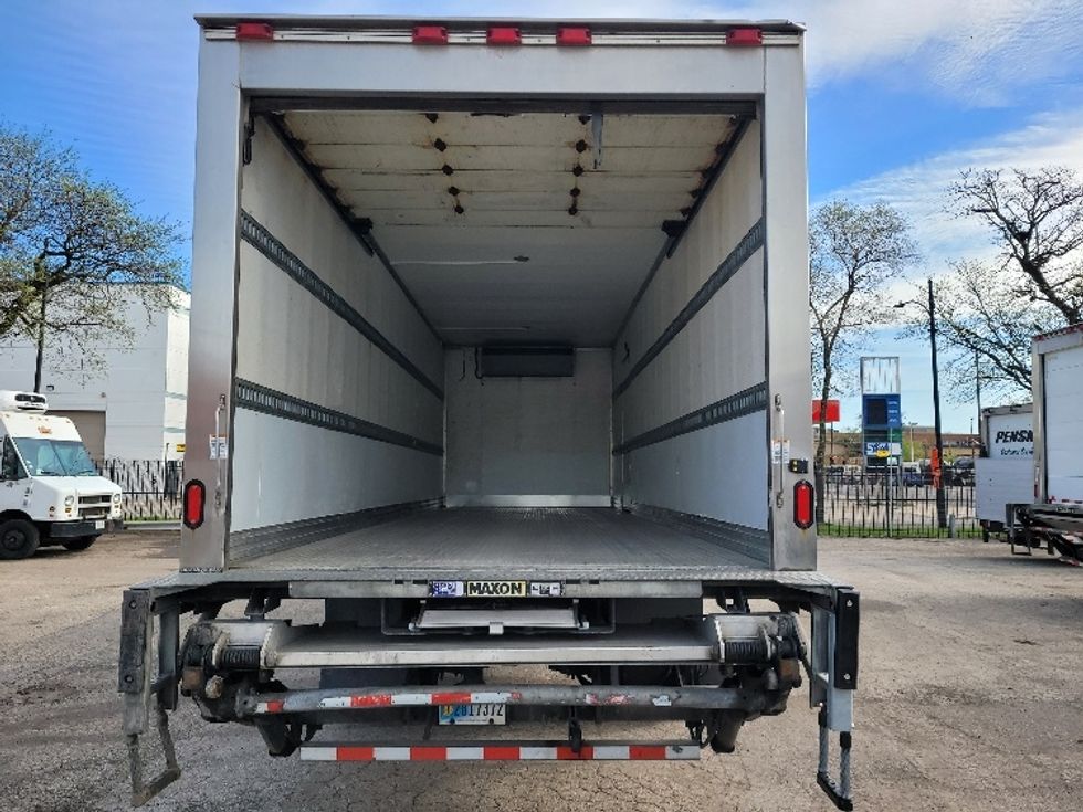 Refrigerated Truck-Light and Medium Duty Trucks-International-2019-MV607-La Porte-IN-172,139\n\t\tmiles-$ 51,500 - Image 8