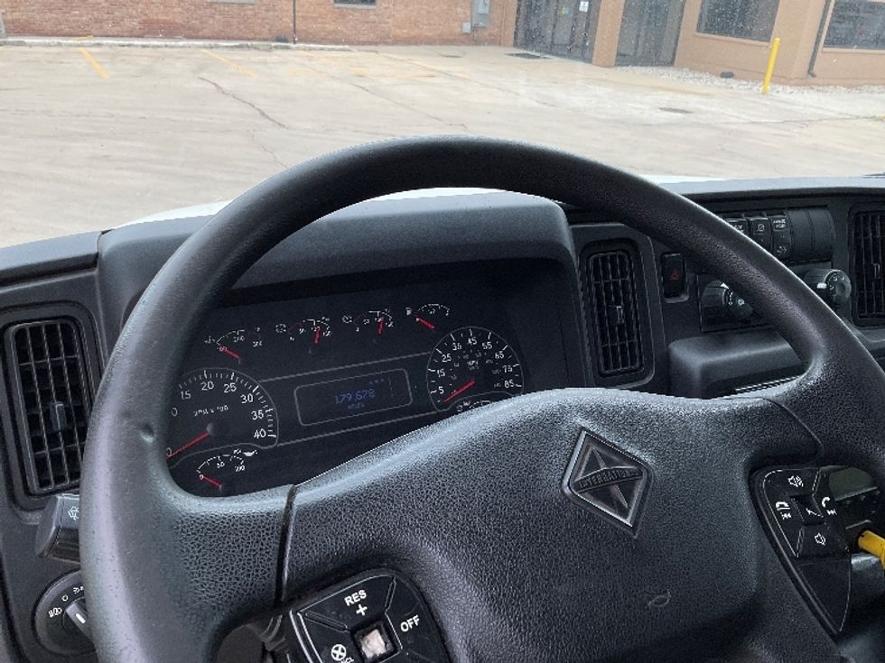 Refrigerated Truck-Light and Medium Duty Trucks-International-2019-MV607-La Porte-IN-179,575\n\t\tmiles-$ 51,250 - Image 17