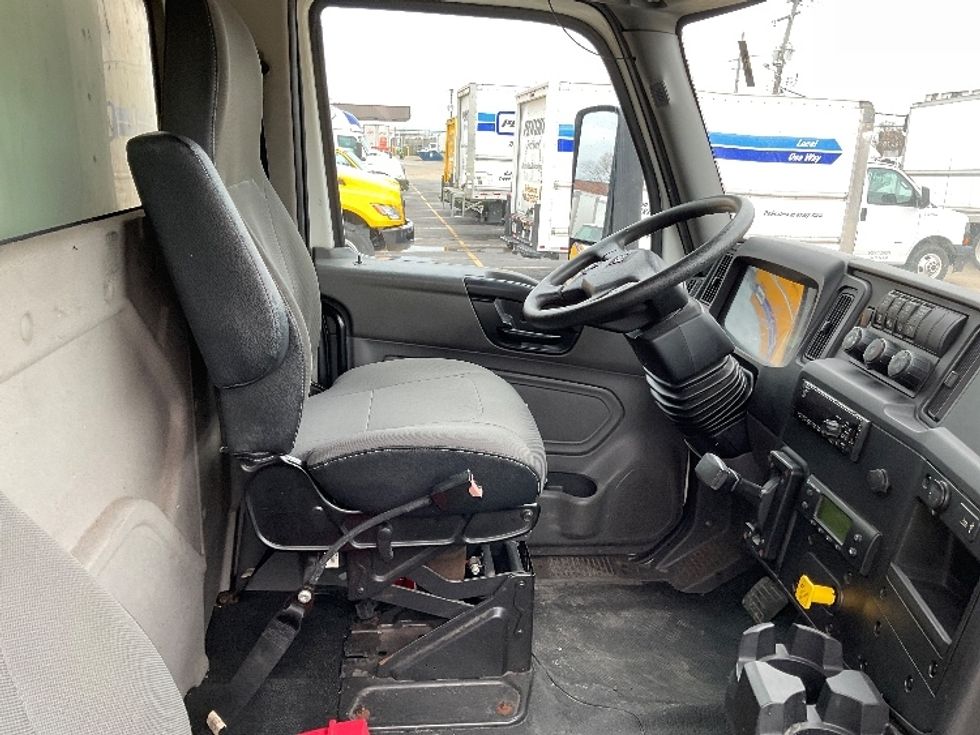 Refrigerated Truck-Light and Medium Duty Trucks-International-2019-MV607-La Porte-IN-179,575\n\t\tmiles-$ 51,250 - Image 22
