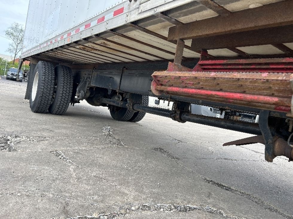 Refrigerated Truck-Light and Medium Duty Trucks-International-2019-MV607-La Porte-IN-200,582\n\t\tmiles-$ 44,000 - Image 14