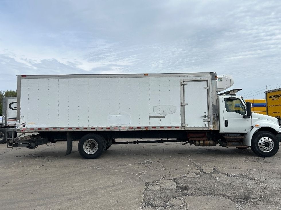 Refrigerated Truck-Light and Medium Duty Trucks-International-2019-MV607-La Porte-IN-200,582\n\t\tmiles-$ 44,000 - Image 15