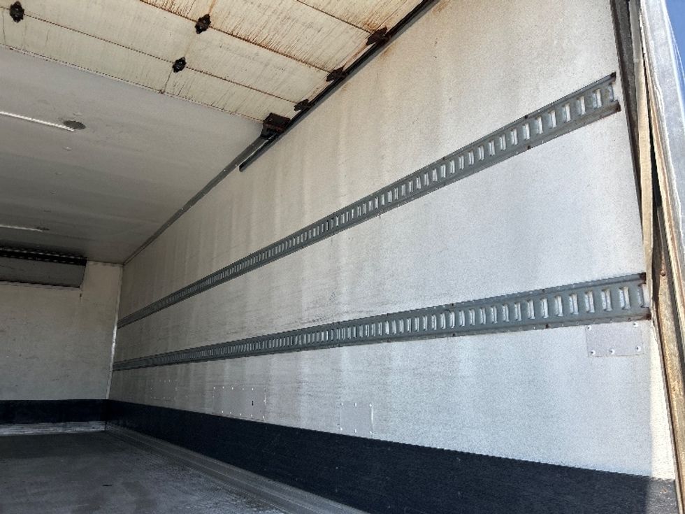 Refrigerated Truck-Light and Medium Duty Trucks-International-2019-MV607-La Porte-IN-201,835\n\t\tmiles-$ 38,500 - Image 11
