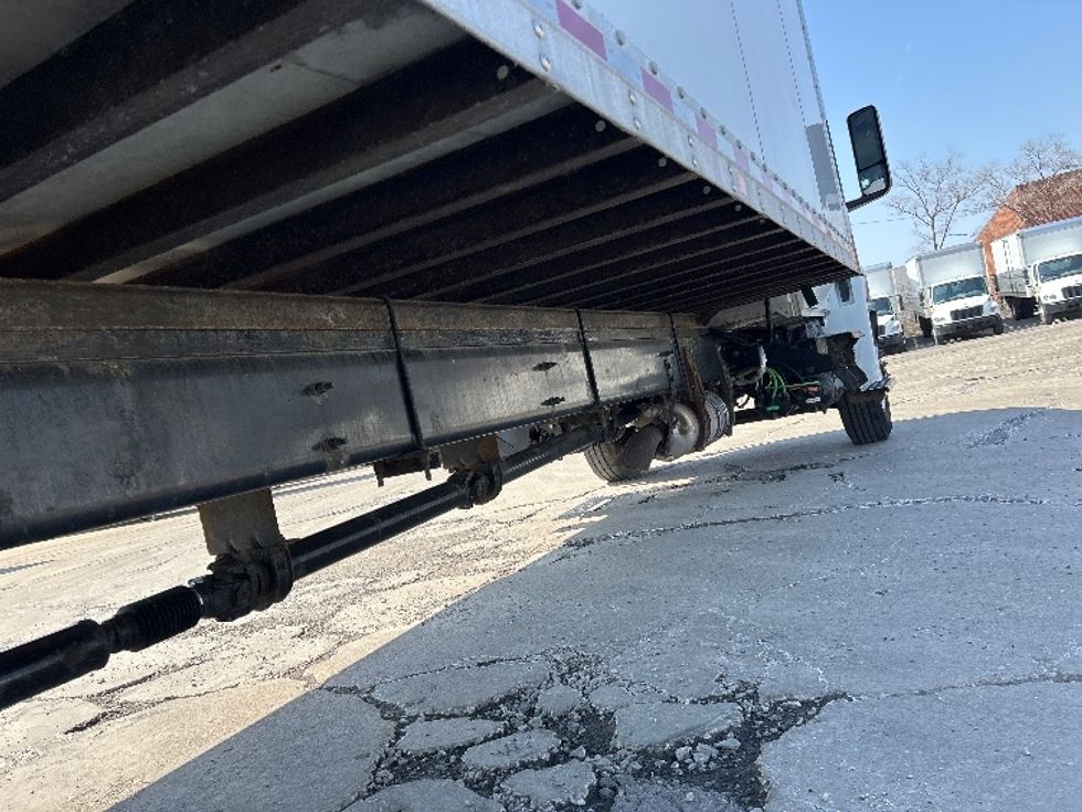 Refrigerated Truck-Light and Medium Duty Trucks-International-2019-MV607-La Porte-IN-201,835\n\t\tmiles-$ 38,500 - Image 12