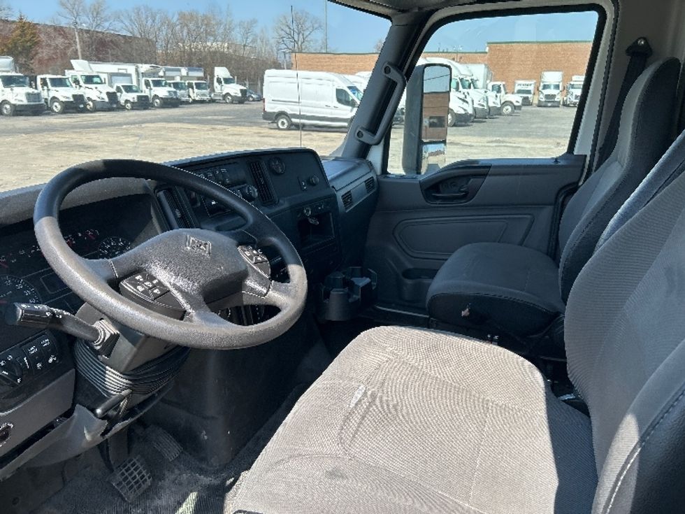 Refrigerated Truck-Light and Medium Duty Trucks-International-2019-MV607-La Porte-IN-201,835\n\t\tmiles-$ 38,500 - Image 14