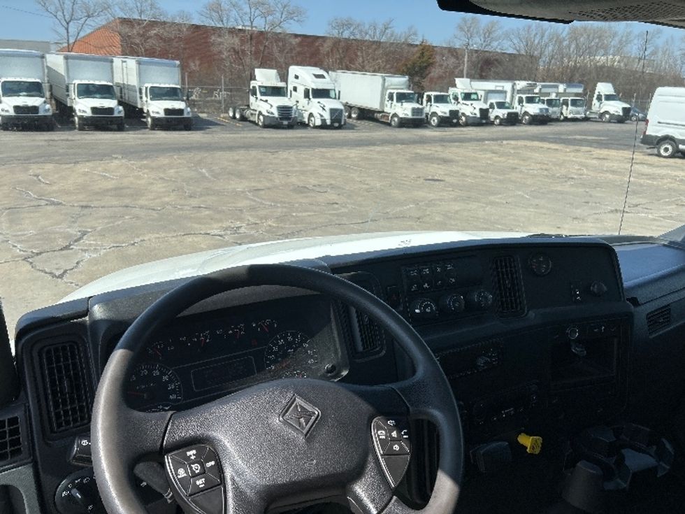 Refrigerated Truck-Light and Medium Duty Trucks-International-2019-MV607-La Porte-IN-201,835\n\t\tmiles-$ 38,500 - Image 15