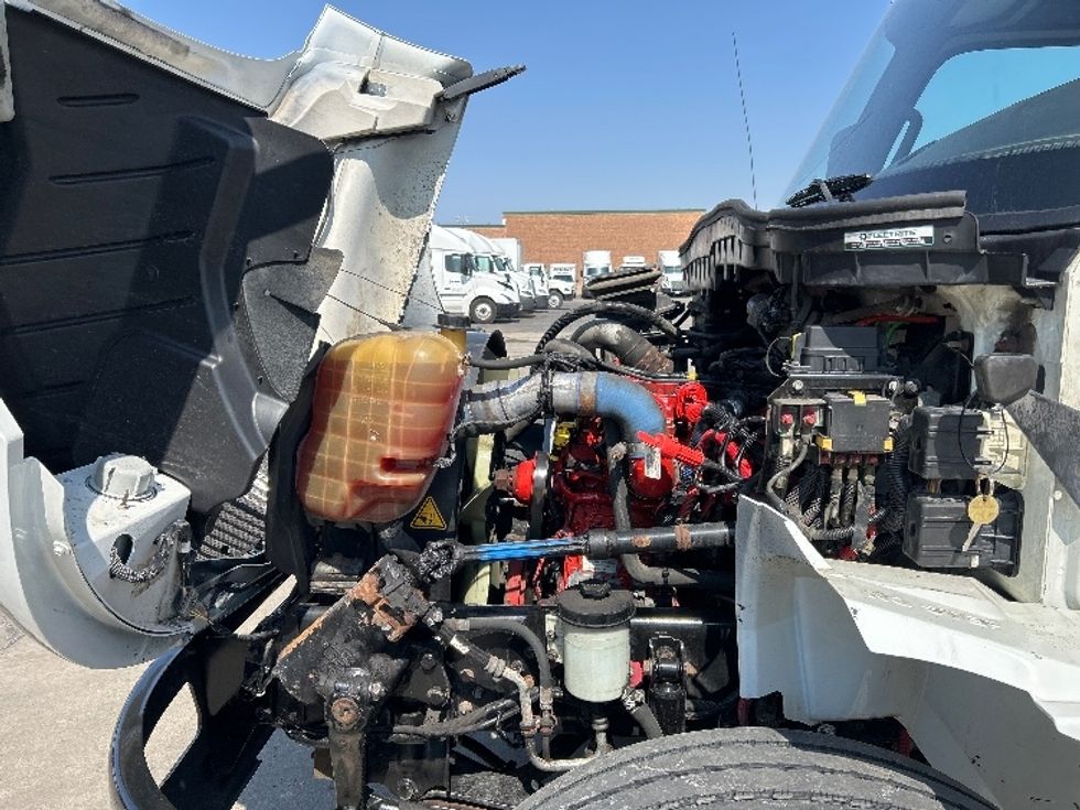 Refrigerated Truck-Light and Medium Duty Trucks-International-2019-MV607-La Porte-IN-201,835\n\t\tmiles-$ 38,500 - Image 21