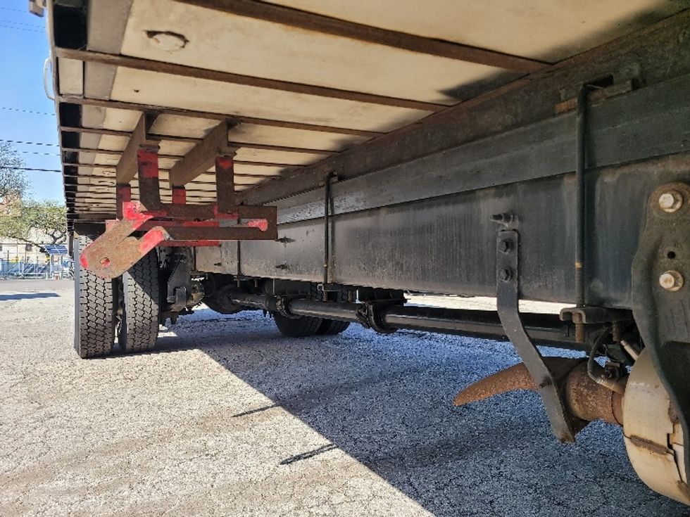 Refrigerated Truck-Light and Medium Duty Trucks-International-2019-MV607-La Porte-IN-258,329\n\t\tmiles-$ 33,750 - Image 13