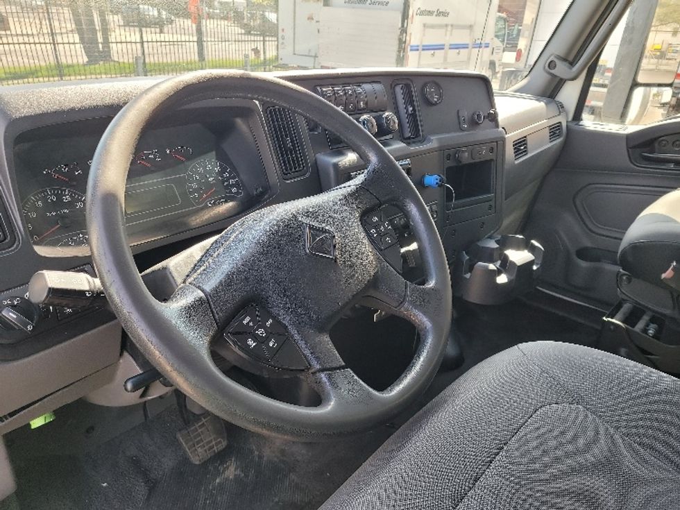 Refrigerated Truck-Light and Medium Duty Trucks-International-2019-MV607-La Porte-IN-258,329\n\t\tmiles-$ 33,750 - Image 17