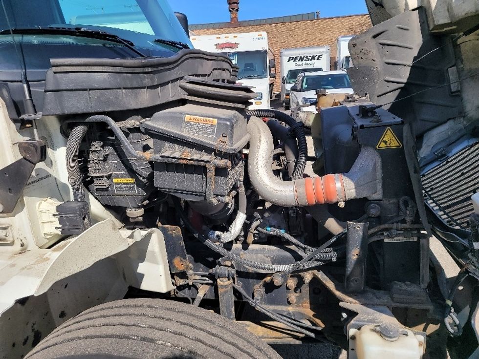 Refrigerated Truck-Light and Medium Duty Trucks-International-2019-MV607-La Porte-IN-258,329\n\t\tmiles-$ 33,750 - Image 22