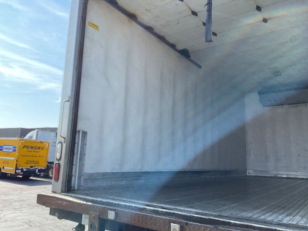 Refrigerated Truck-Light and Medium Duty Trucks-International-2019-MV607-Milwaukee-WI-285,428\n\t\tmiles-$ 31,250 - Image 11