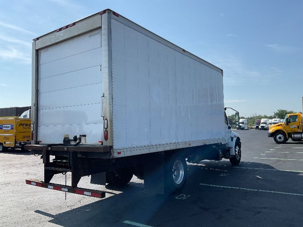 Refrigerated Truck-Light and Medium Duty Trucks-International-2019-MV607-Milwaukee-WI-285,428\n\t\tmiles-$ 31,250 - Image 13