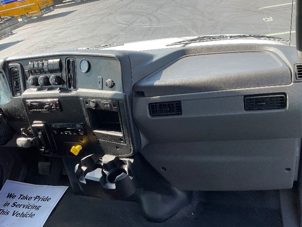 Refrigerated Truck-Light and Medium Duty Trucks-International-2019-MV607-Milwaukee-WI-285,428\n\t\tmiles-$ 31,250 - Image 21